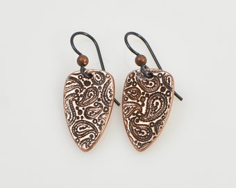 Handmade Rose Gold Bronze Elongated Triangle Earrings with Paisley Texture, Non Allergenic Black Niobium Ear Wires