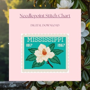 Può includere: Download digitale di un grafico a punto croce. Il design presenta un francobollo del Mississippi con la parola "Mississippi" e gli anni 1817 e 1967. Il francobollo ha uno sfondo turchese e un fiore di magnolia bianco con foglie verdi.