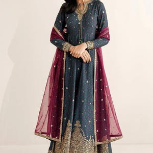 Embroidered raw-silk UR-7058: navy salwar kameez, three-piece Pakistani suit with gold-embroidered kameez and maroon dupatta.