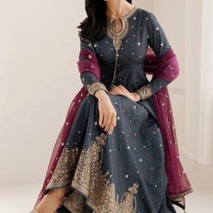Embroidered raw-silk UR-7058: navy salwar kameez, three-piece Pakistani suit with gold-embroidered kameez and maroon dupatta.