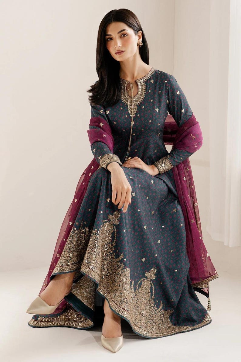 Embroidered raw-silk UR-7058: navy salwar kameez, three-piece Pakistani suit with gold-embroidered kameez and maroon dupatta.