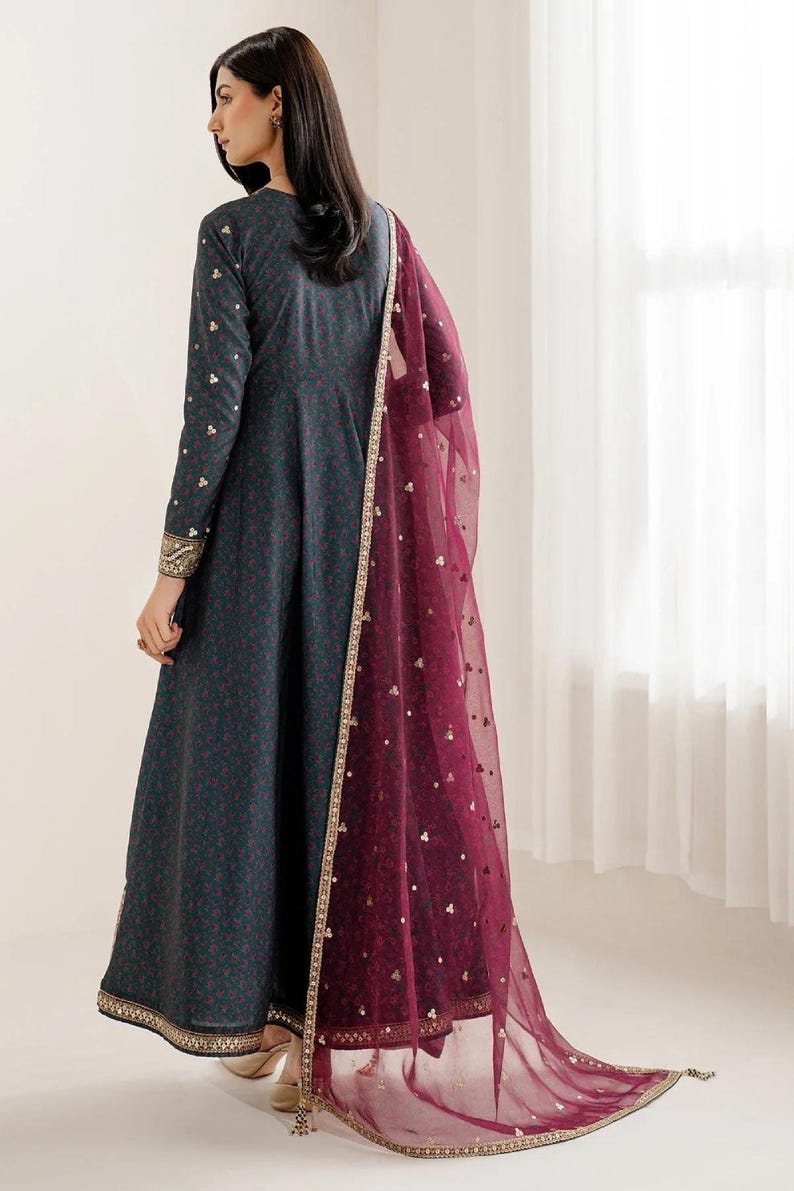 Embroidered raw-silk UR-7058: navy salwar kameez, three-piece Pakistani suit with gold-embroidered kameez and maroon dupatta.