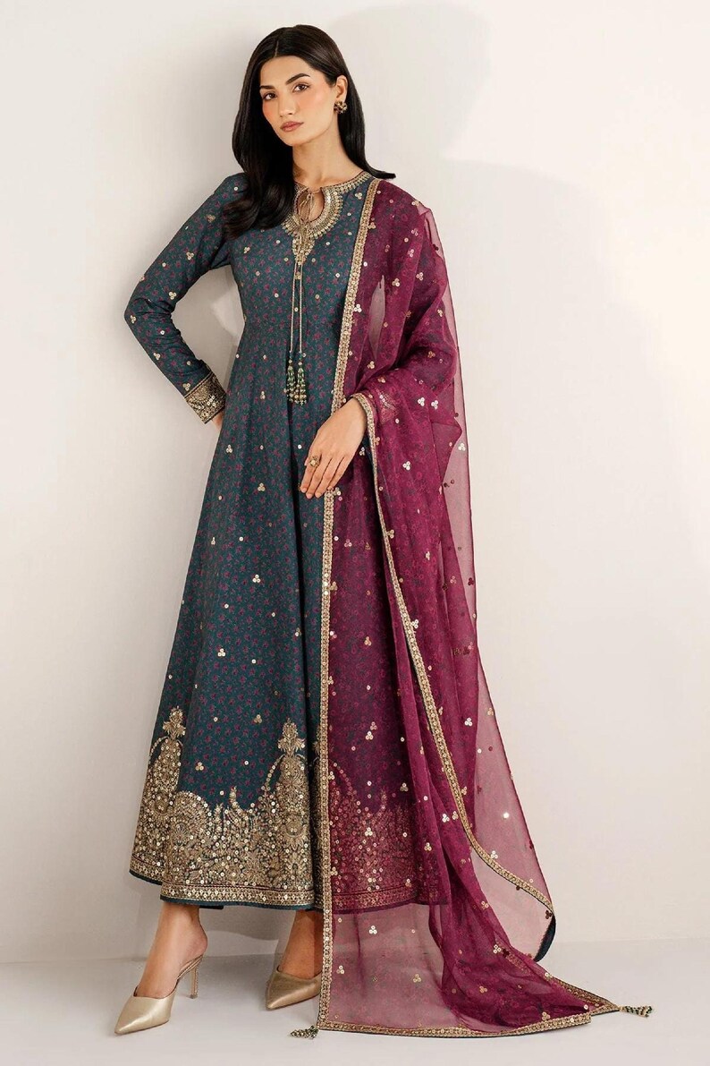 Embroidered raw-silk UR-7058: navy salwar kameez, three-piece Pakistani suit with gold-embroidered kameez and maroon dupatta.