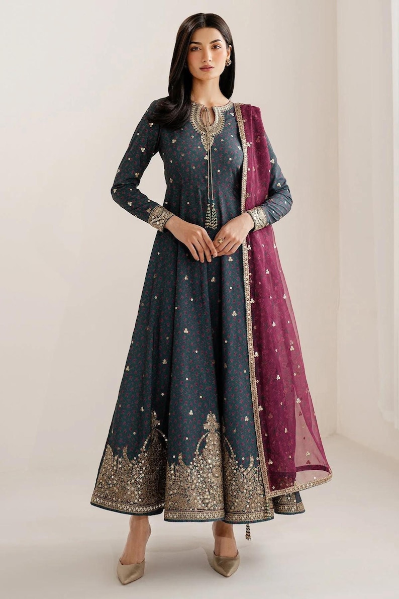 Embroidered raw-silk UR-7058: navy salwar kameez, three-piece Pakistani suit with gold-embroidered kameez and maroon dupatta.