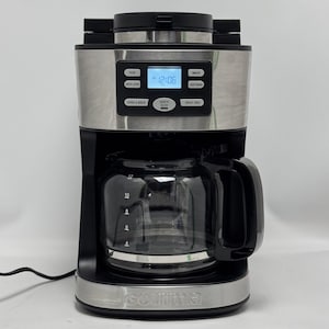 Gourmia 12-koppars kaffebryggare med malning och bryggning, modell GCM3180
