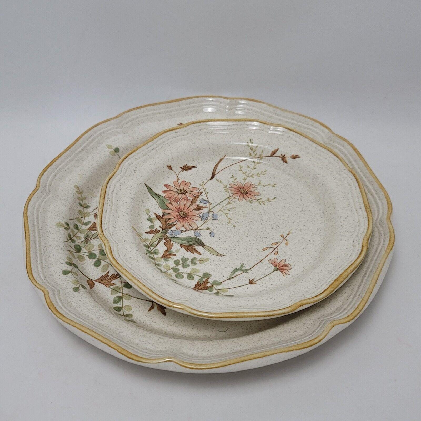 Mikasa Field Bouquet Dinnerware and Salad Plates EB 805 - Etsy