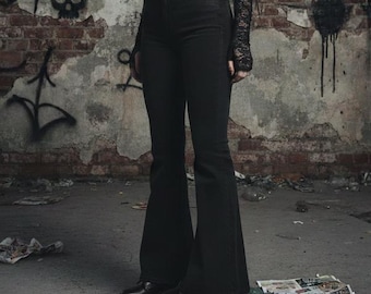 Schwarze Schlagjeans - Slim Fit-Denim-Hose mit hoher Taille, Y2K Streetwear