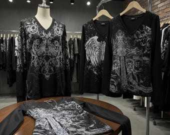 Camiseta gótica vintage con gráfico: top de algodón con cuello en V punk Y2K, estilo gótico, emo, alternativo, metalero vanguardista