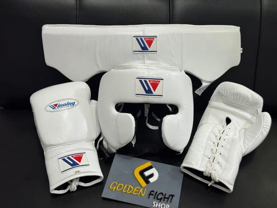 New White Winning Leather Boxing Gloves Set Sparring Kit Head Gear