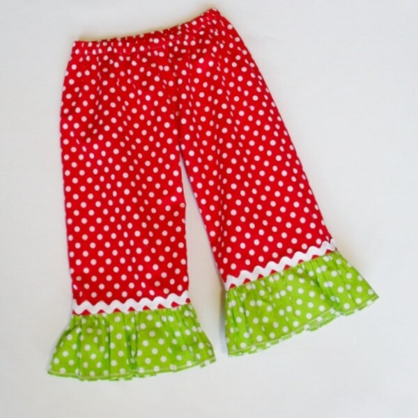 Girls CHRISTMAS RUFFLE PANTS Size 3mo to 6 red  green polkadot Holiday ric rac