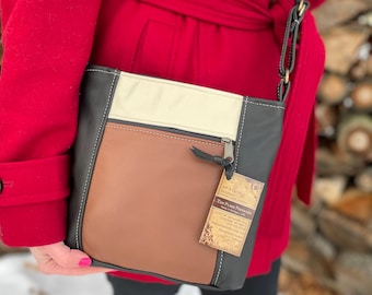 Crossbody leather purse - adjustable strap - multicolor leather - caramel, brown, cream - Emily style - made in the USA