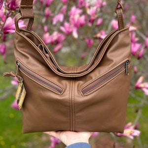 Leather purse - nutmeg color - Rachel style - made in the USA - other shades of brown available