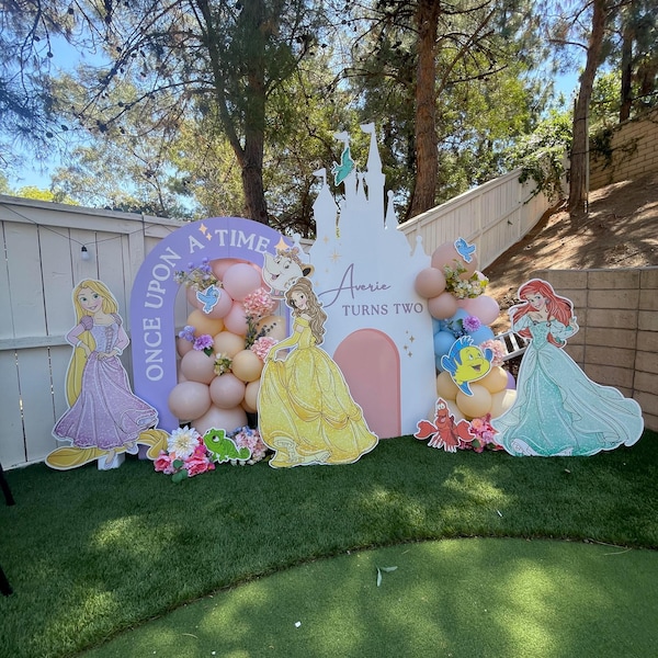 Princess Party Backdrop Castle Design Royal Celebration Magical Background Photography Prop Banner Display Enchanted Wall Decoration