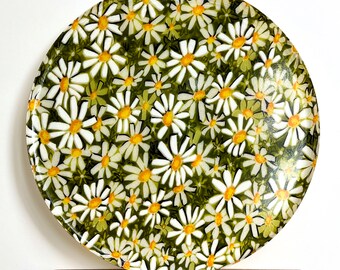 Vintage 60s Daisy Round Fiberglass Serving Tray