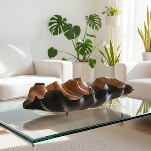 Met de hand gesneden houten bladkom, decoratief Japandi-beeldhouwwerk, rustiek bruiloft- en herfstdecoraccent