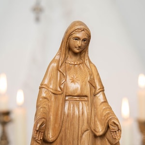 聖母マリアの木製像 - 家庭祭壇用の聖母マリア像、カトリックの装飾、カトリック教徒への贈り物