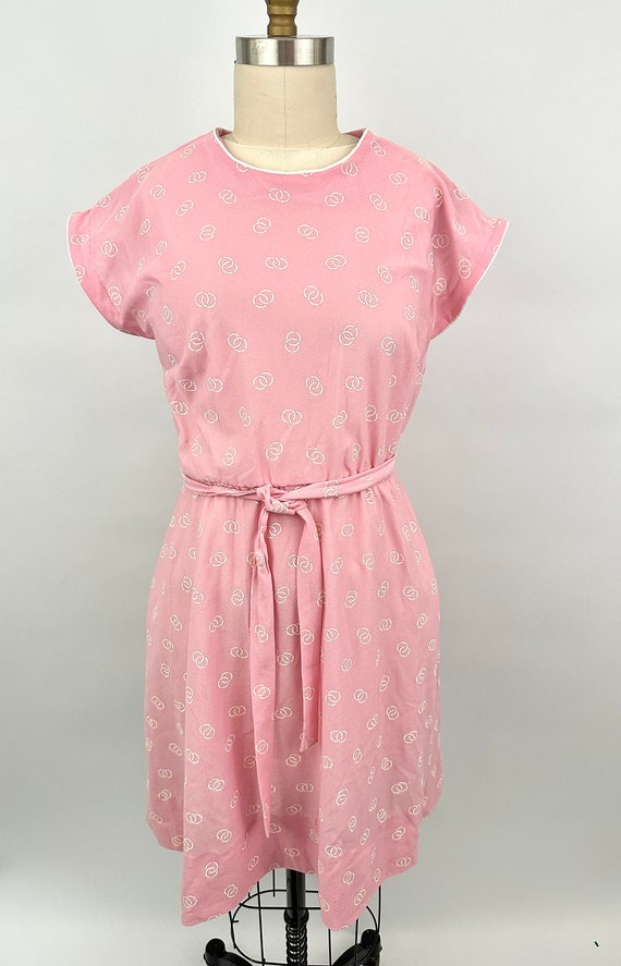 Vintage 1980s Dress | Pink | White Swirls | Button