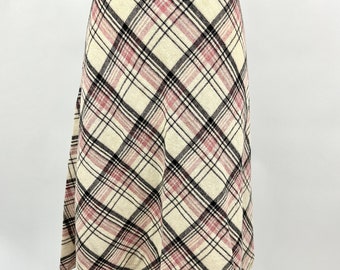Vintage 1970s Wool Skirt | A Line | Size 15/16 | Button Waist | Plaid
