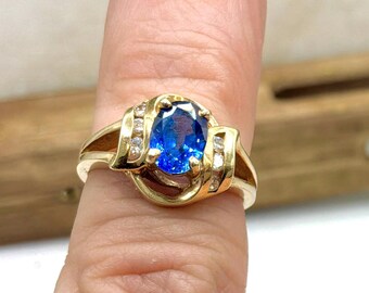 Vintage 14K Blue Sapphire Diamond Bypass Ring