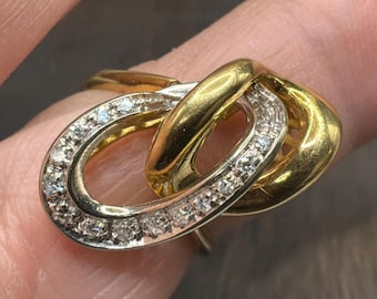 18K Gold Diamond Ring, Interlocked Oval, Sculptural Cocktail, White Gold Pavé, Size 7