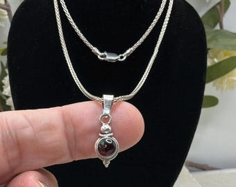 Vintage Sterling Silver Garnet Necklace 18 Inch Wheat Chain Pendant