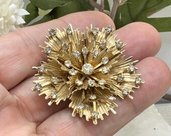 Vintage Emmons EmJ Rhinestone Starburst Flower Brooch 1950s Gold Tone