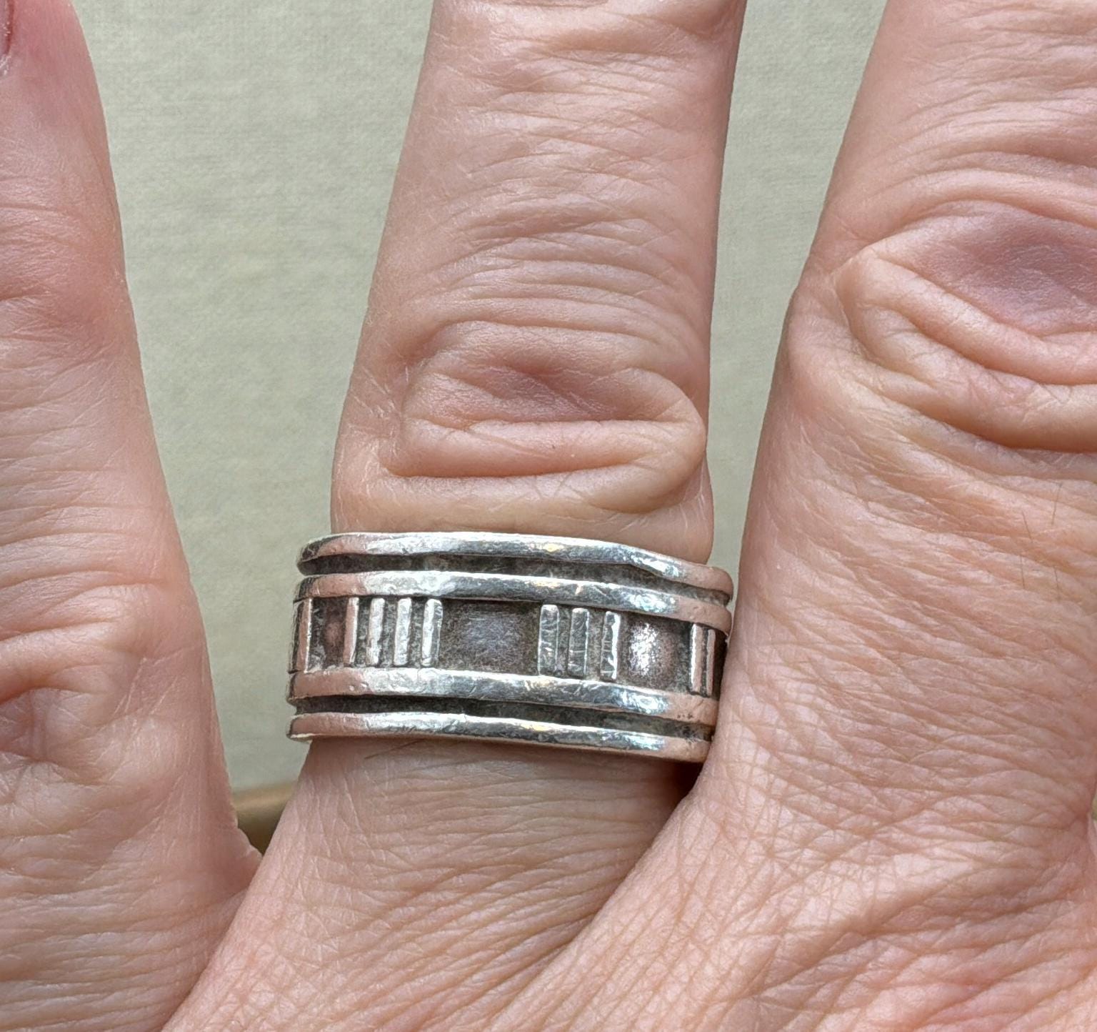 みゆママ様　Tiffany Atlasリング　シルバー　ヴィンテージ Tiffanys Atlas Ring - Etsy