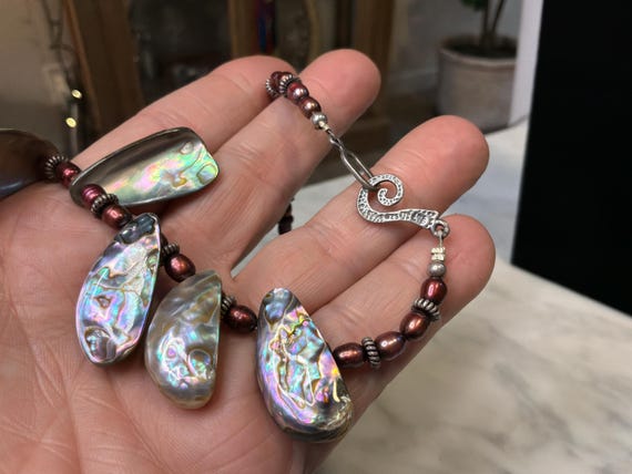 Abalone Shell Statement Necklace, Burgundy Pearl … - image 6