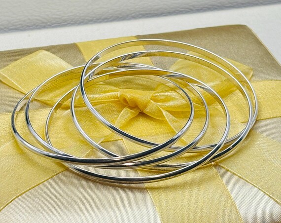 Rare Sterling Interlocking Bangles, 67.85g Silver - image 4