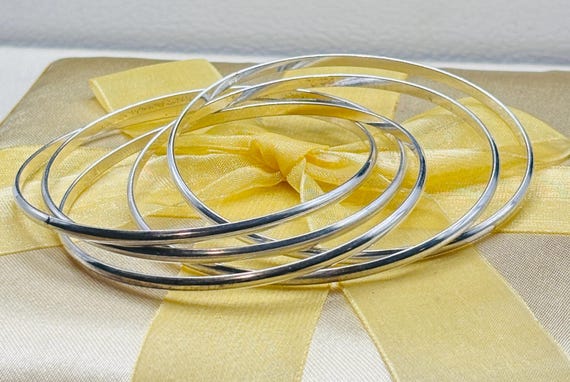 Rare Sterling Interlocking Bangles, 67.85g Silver - image 8