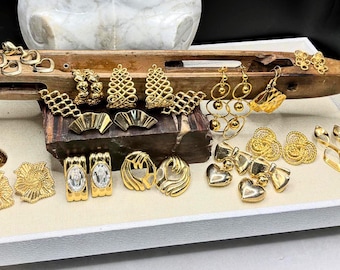 Vintage Gold Tone Statement Earrings Lot, 15 Pairs Retro Fashion Jewelry