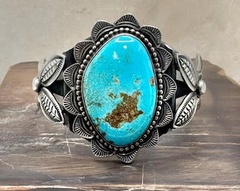 Gorgeous Vintage Silver Turquoise Cuff Bracelet  Southwestern Double Wire Rope Bezel Design