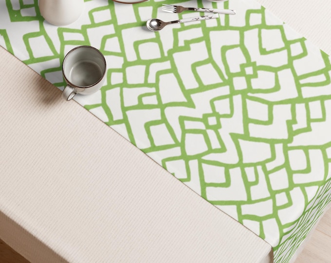 Green & White Geometric Table Runner | Preppy Coastal Dining Accent 90x16