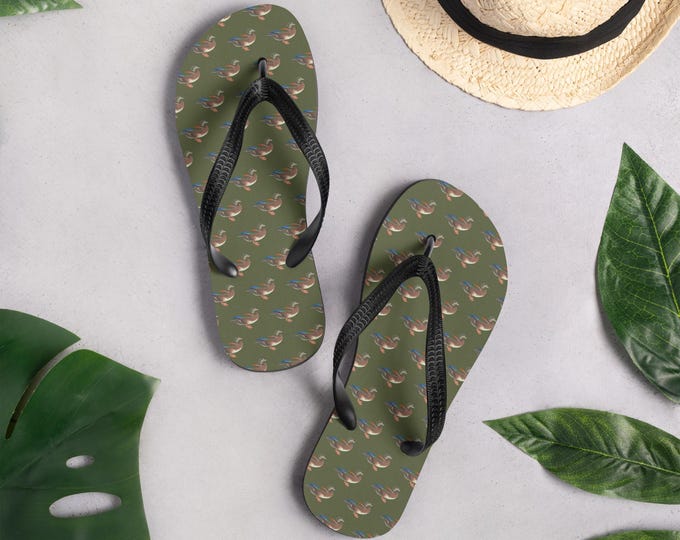 Mallard Reserve Evergreen Estate Duck Print Flip Flops | Preppy Estate Summer Slippers | Matching Family & Pet | Top Nacch Luxe