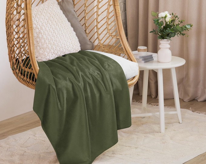 Evergreen Estate Sherpa Blanket 50x60 | Luxury Heritage Estate Solid Throw | Cozy Country Club Home Décor