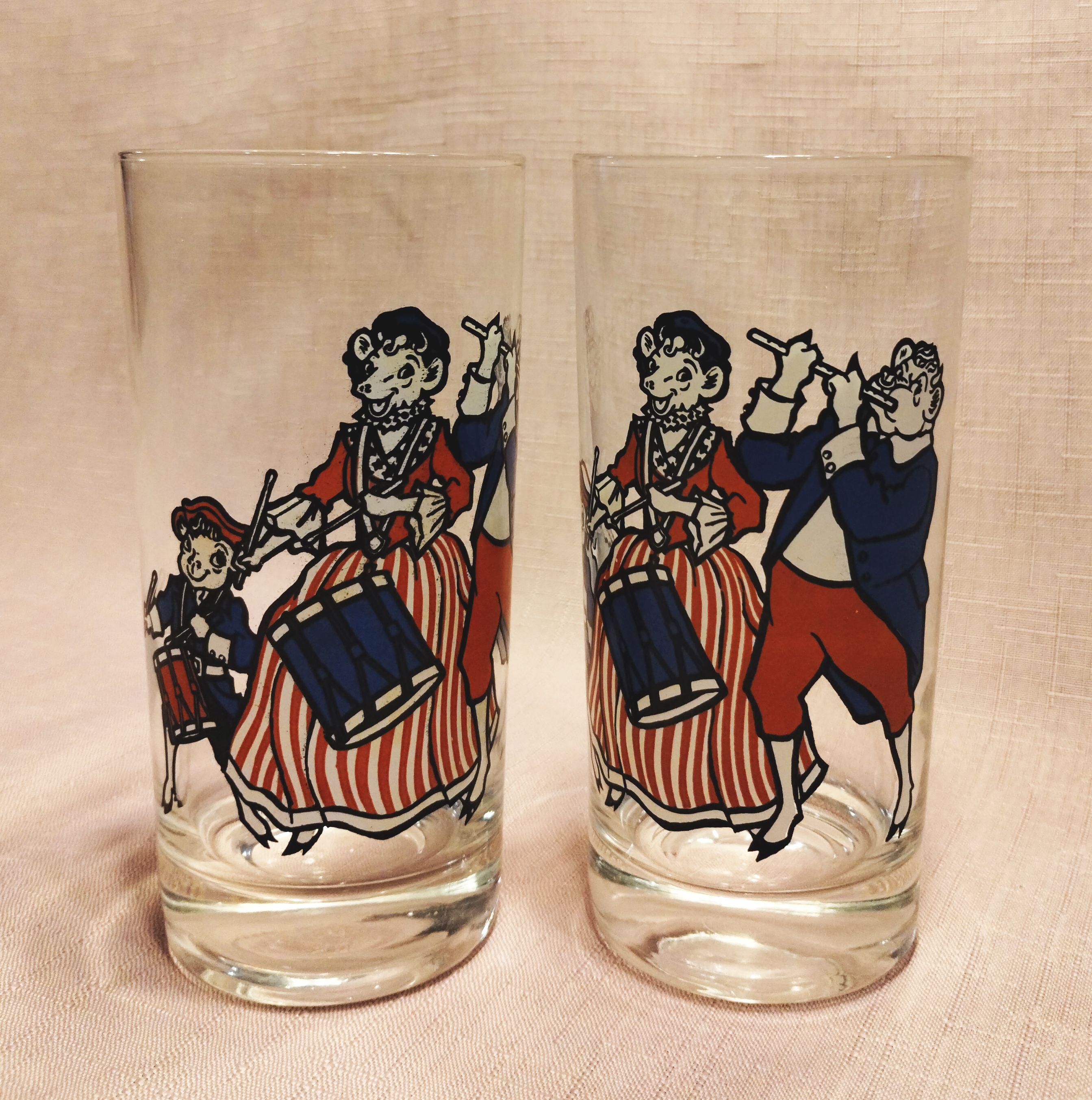 1950's ボーデン エルシー ビンテージ 貯金箱 アドバタイジング ミルク Borden Elsie Glass - Etsy