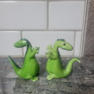 Vintage Green Ceramic Dinosaur Salt & Pepper Shakers Made in Japan