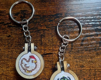 Porte-clés au point de croix fait main - Cadeau pour gamer Farm Life