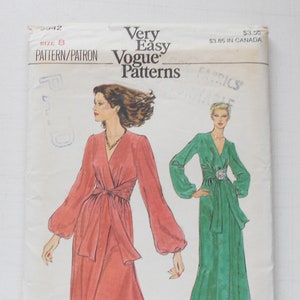 Vogue 9942, Size 8; UNCUT, Out of Print, Vintage, 1979, Wrap Dress Pattern