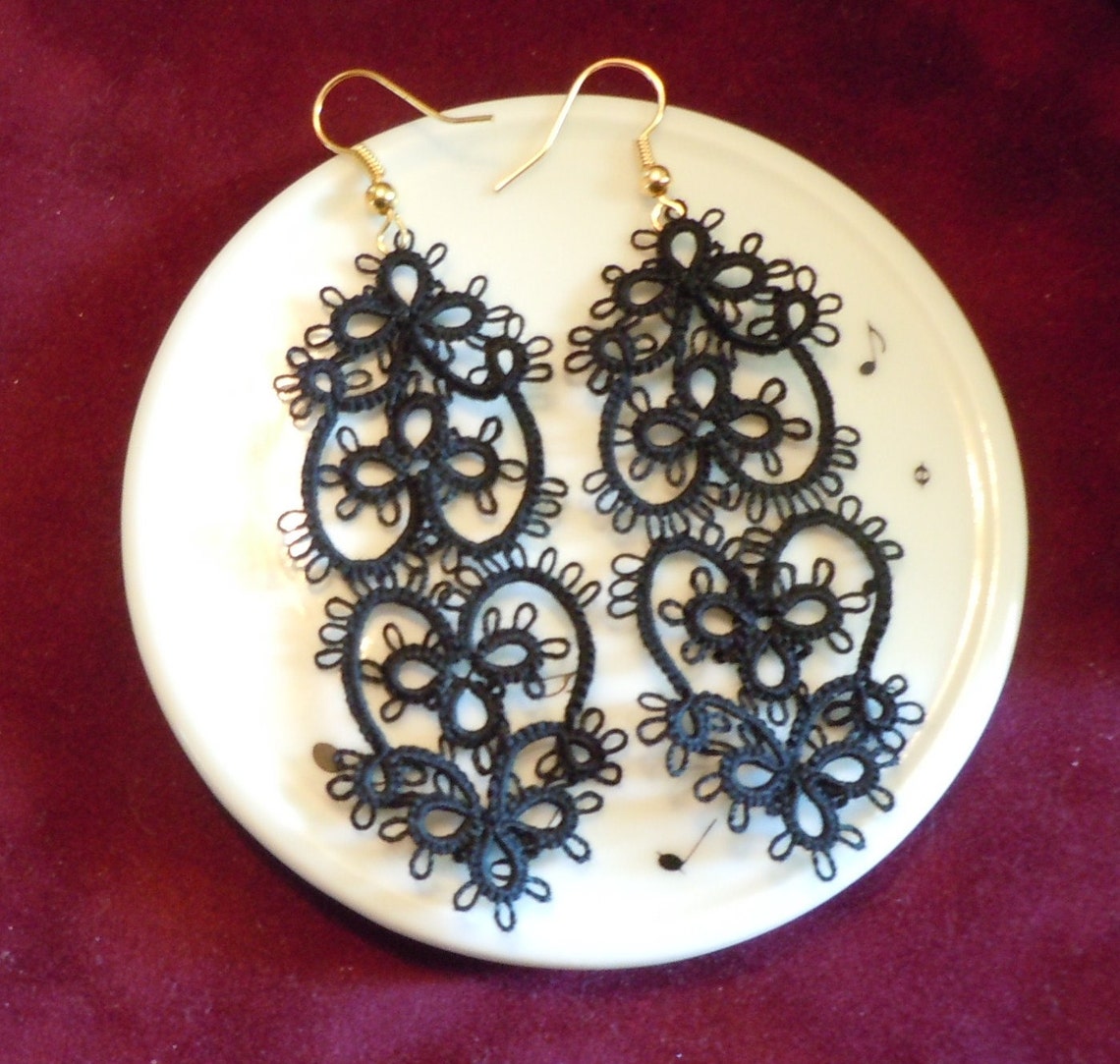 Tatted EARRINGS two Heart Dangle Earrings Tatting Etsy