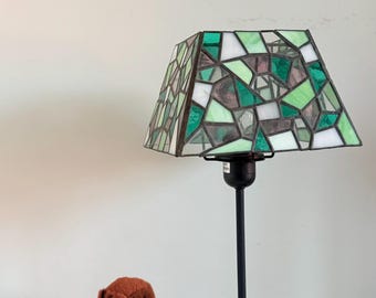 Stained glass lamp