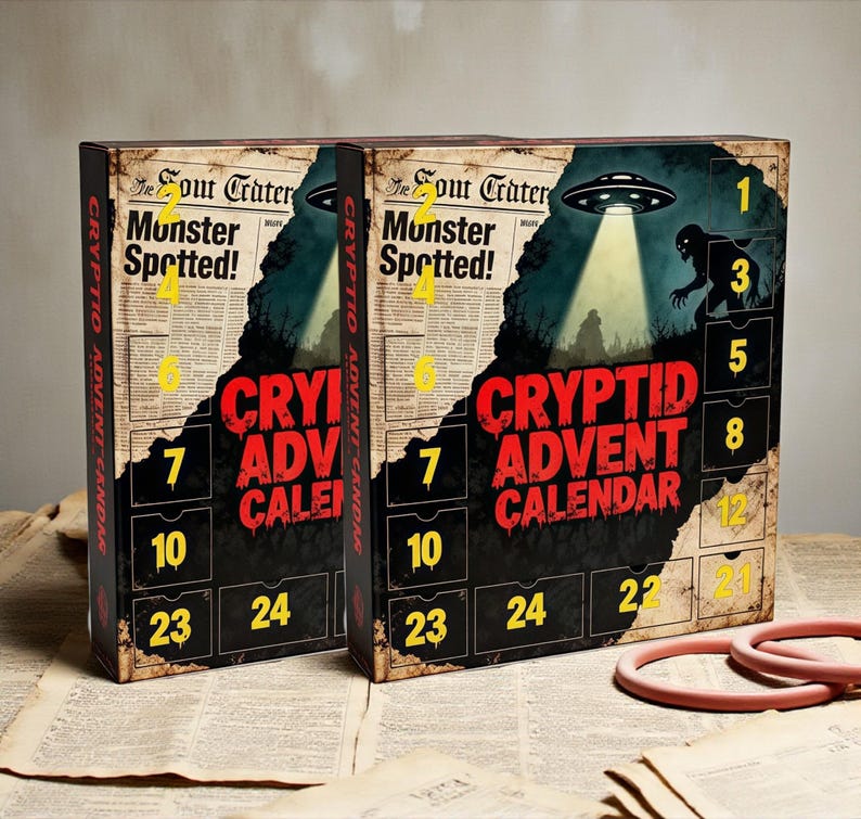 Cryptid Advent Calendar 2025: 24 Days of Horror Ornaments 2 PCS