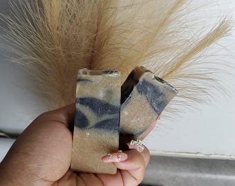 Jabón de carbón y cúrcuma para piel grasa/mixta (56 g)