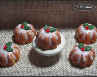 Dollhouse miniature christmas cake, 12th scale miniature bundt cake