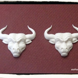Dollhouse Bulls Head 12th Scale Architectural Detail, Miniature Furniture Applique, Embellishment For Miniature Furniture and Dolls House
