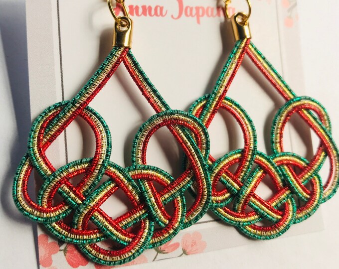 Large knotting earrings  <Christmas color>