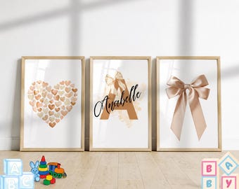 Láminas decorativas personalizadas con el nombre de una niña y lazos neutros para la habitación del bebé (descarga digital).