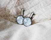 Retro earrings in antique gold, white blue skandinavian motif, vintage style, glass cabochon, delicate, ornament, winter, abstract