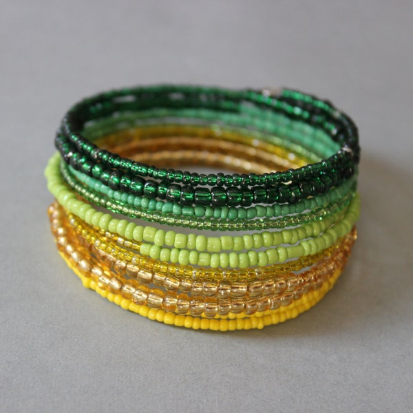 Yellow and green memory wrap wire bracelet, multi strands cuff, seed beads, glass beads, summer, colorful, hippie, ombre gypsy bracelet