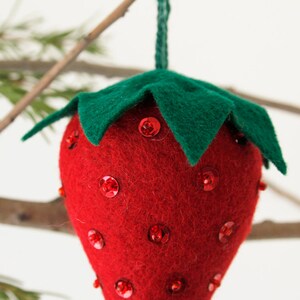 Vintage Style Kitsch Sequined and Beaded Felt Strawberry Christmas Ornament image 2